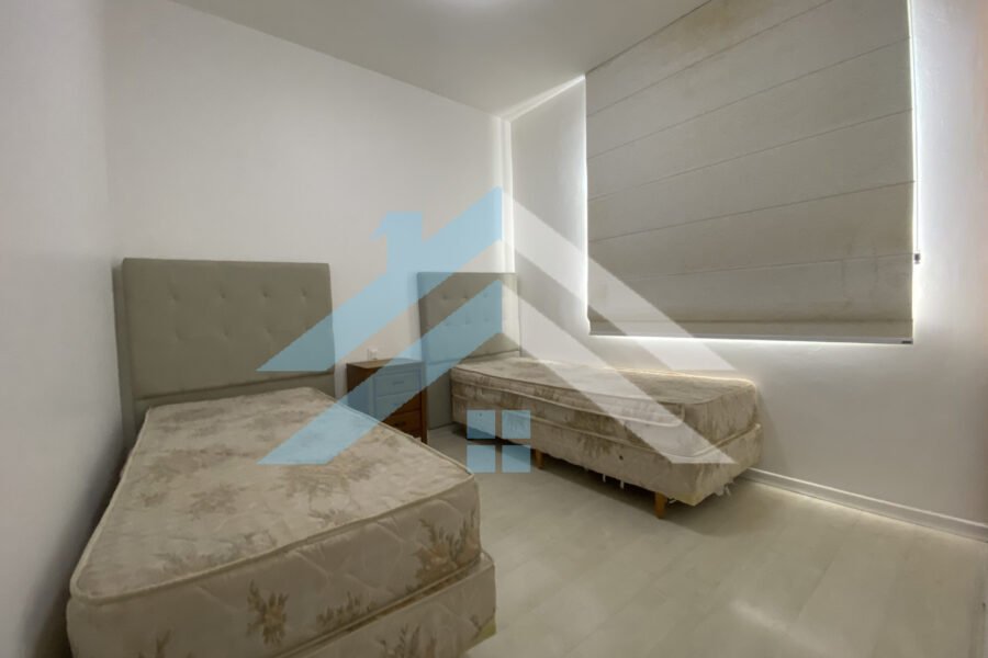 1C6EF1F1-4B2B-4860-A4BE-75B61FDDAB18