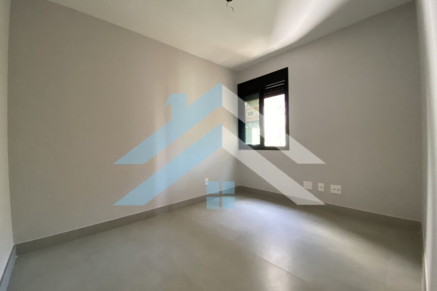 5B0B4913-3E1B-4AD6-A253-AF05992447AA