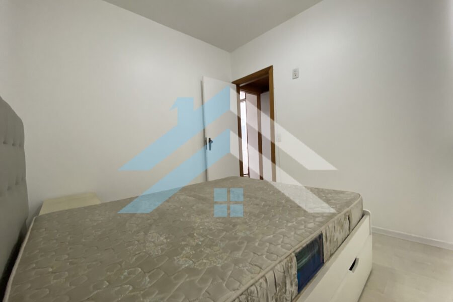 5FBB2570-C93B-4AAE-8101-4AD54A497823