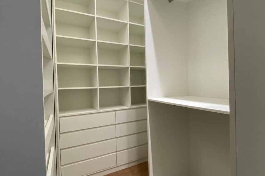 84E4BBF5-2E30-451F-BFB6-1CD45137994D