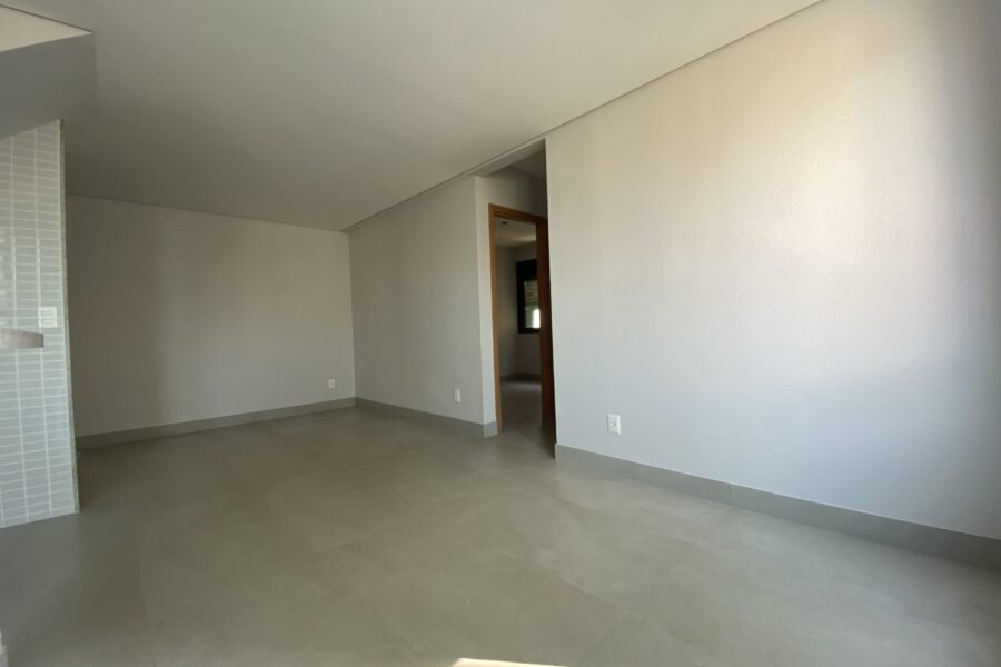 F8CB2C9D-9C01-4F5C-8EE2-C1DE57CA9B92